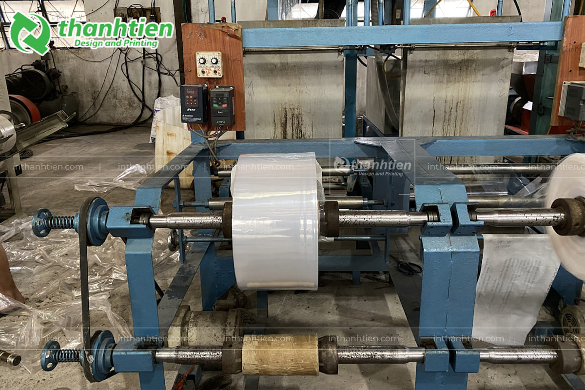 Sản xuất bao bì bánh sandwich