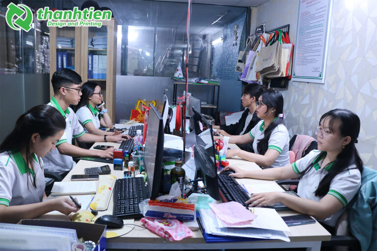 Đội ngũ nhân viên