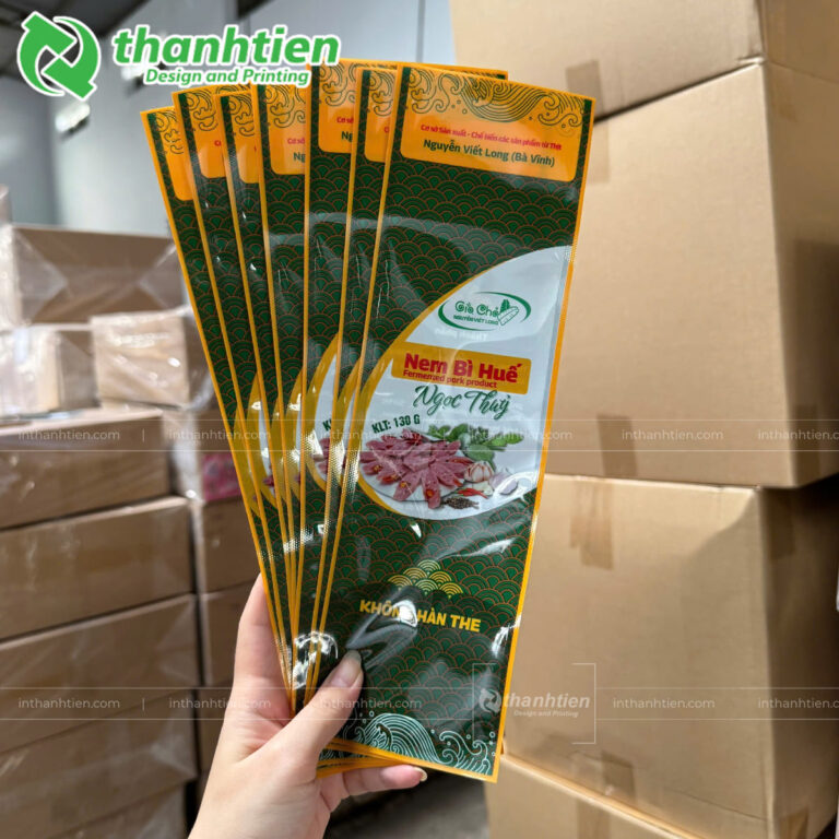 Bao bì đựng nem bì Huế