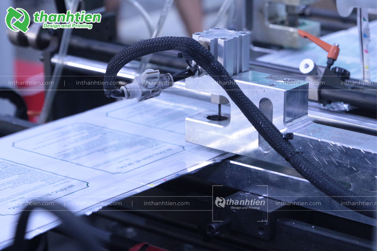 Gia công bao bì mỹ phẩm